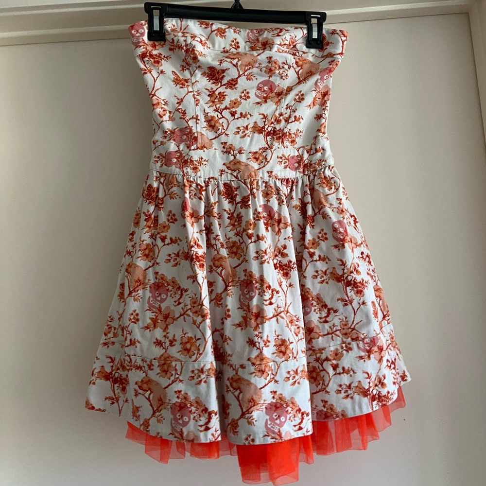 Betsey Johnson strapless printed dress